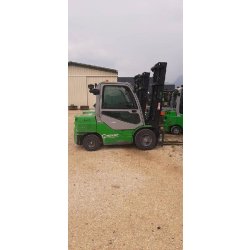 Chariot élévateur diesel CESAB M330D 2473 - disponible en occasion et en location de courte à longue durée