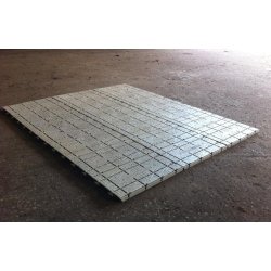 Plaque de roulage et protection pelouse