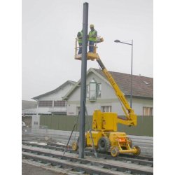Nacelle automotrice rail/route - capacité 2 personnes ou 230 kg - hauteur de travail : 11,45 m