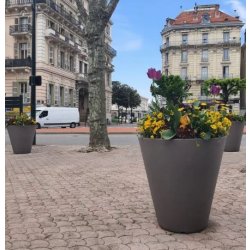 Jardinière Vase en polyéthylène rotomoulé (PEHD) - 100% recyclable - Fabrication française - 21 couleurs disponibles