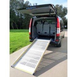 Rampe PMR avec clipsage de profilés extrudés - Largeur 820mm - Ax-S Rampe