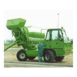 Auto-bétonnière Merlo DBM3500EV - 3500L - 7200kg - Moteur Deutz 102 ch