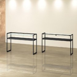Vitrine T-Métal table 150x45xH95cm 1 bande LED - noir