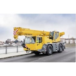 Grue automotrice LTM 1040-2.1 - 40 t de capacité, flèche télescopique 35 m, moteur Mercedes-Benz