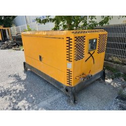 Compresseur de chantier Doosan - parfait état - secteur Lyon