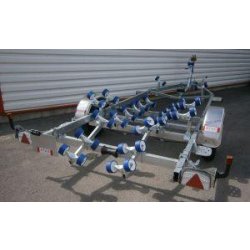 Remorque bateau FAST immergeable 1500 kg PTC - CU 1070 kg - 1 essieu - multi-rouleaux