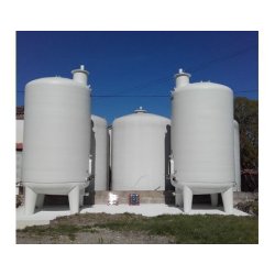 Cuve vinicole en fibre de polyester sur pieds - Capacité de 50 HL à 300 HL - Fabrication française