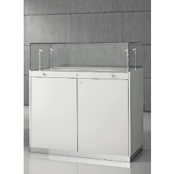 Vitrine comptoir Q100LVA - plateau coulissant en verre trempé avec meuble de rangement sécurisé