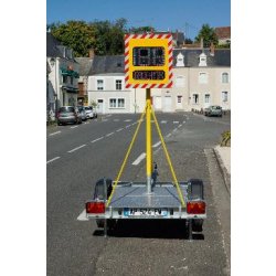 Radar préventif RADTRAV avec remorque - Sécurité routière et zones de travaux