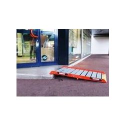 Rampes pliantes MEDLIS - en aluminium avec roulettes pour un transport facile