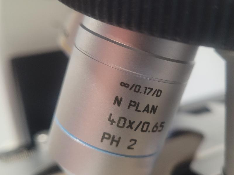 Microscope  LEICA DM 2000 (DM2000) - 3 objectifs_9