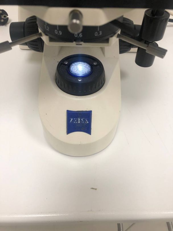 Microscope à immersion d'occasion de laboratoire médical - Axioskop 40 Carl Zeiss - configuration complète avec 4 lentilles_9