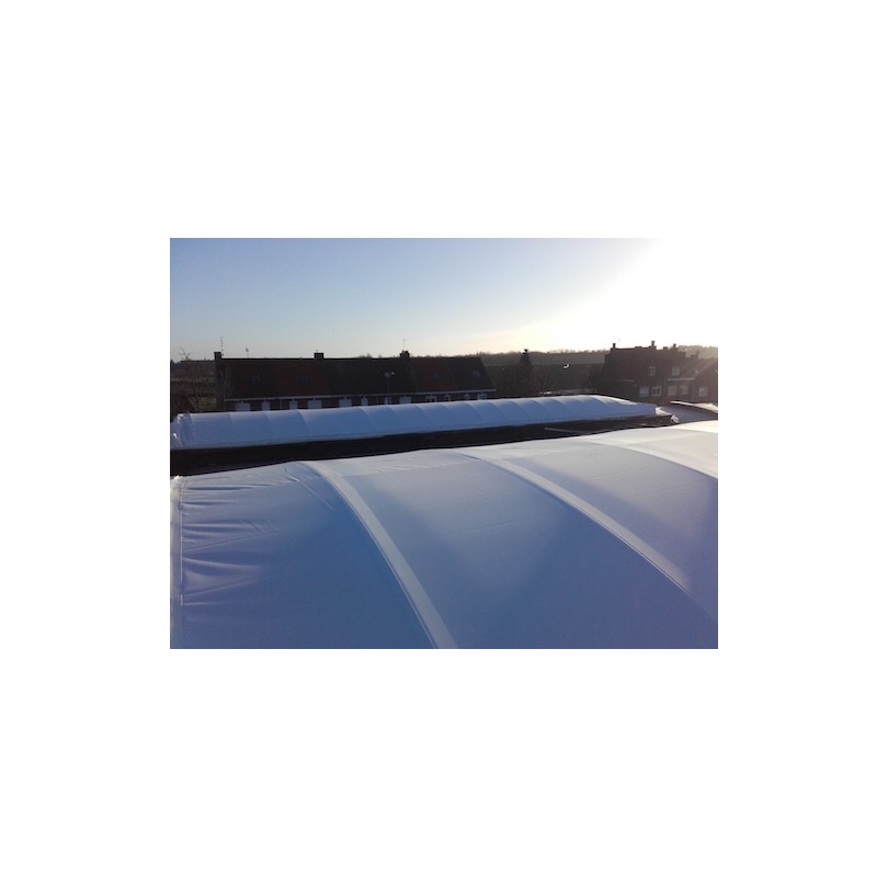 Couverture de skydome en bâche PVC résistante - Protection solaire et étanchéité_9