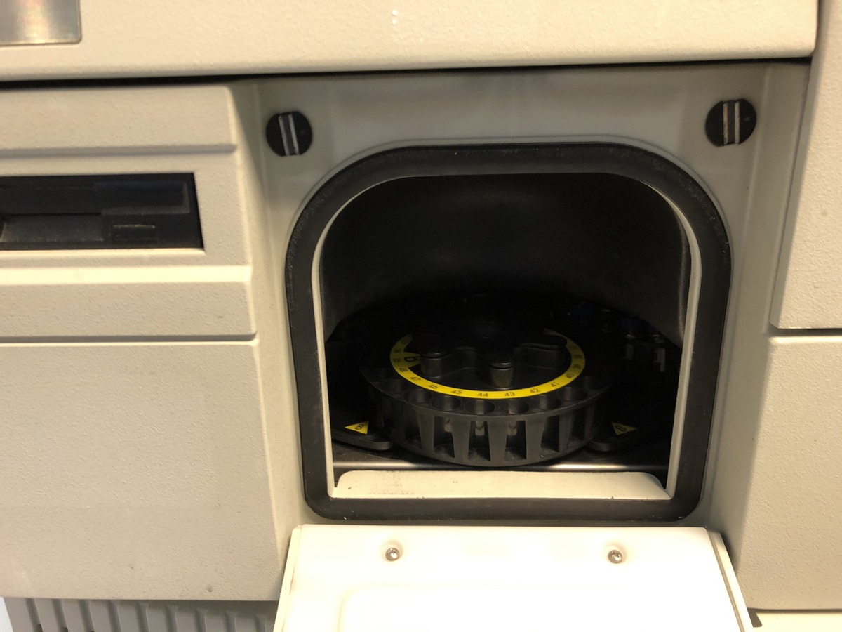 Chromatographie liquide reconditionné waters alliance 2695 - p20090824_9