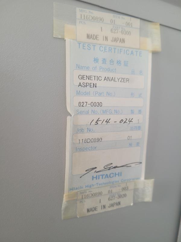Analyseur génétique Applied Biosystems Hitachi 3130XL_9