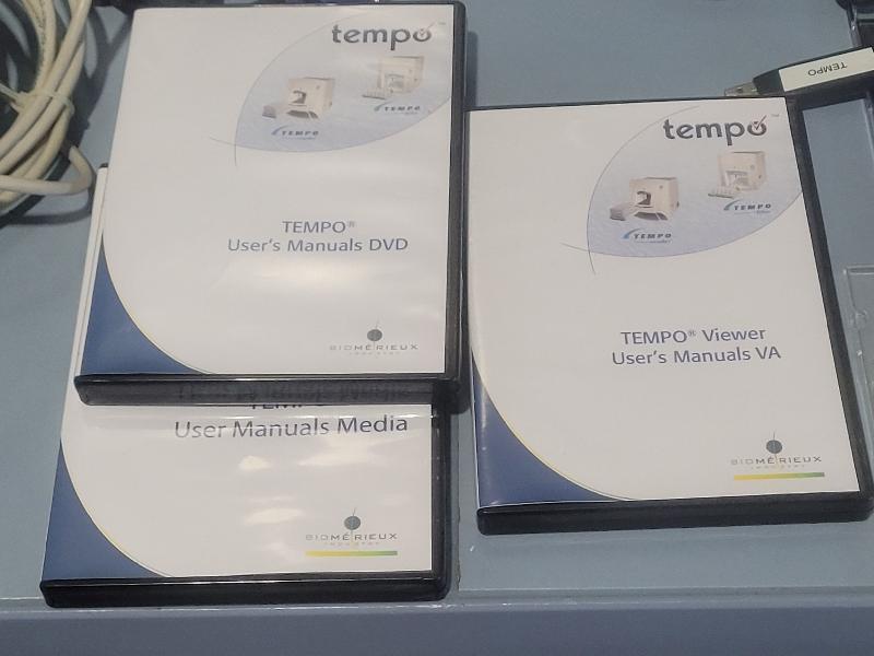 Automate biomerieux tempo reader + filler_9