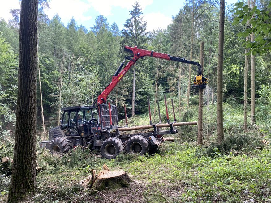 Grappin multifonction pour engins de chantier forestier