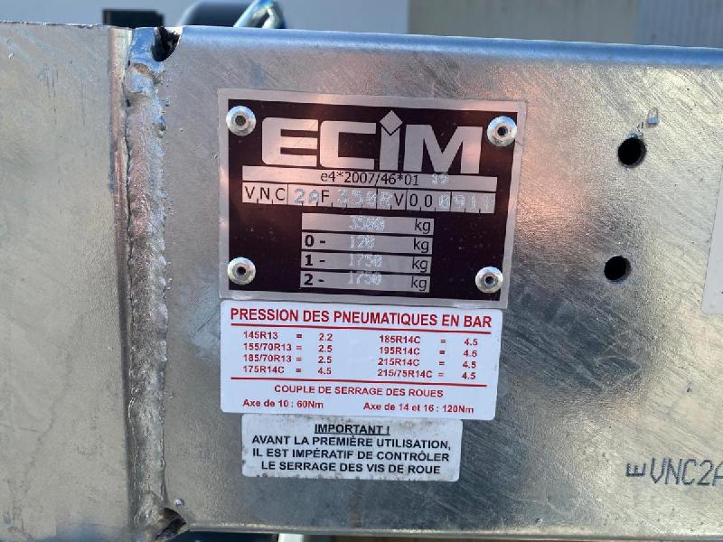 ECIM remorque porte engins 2 essieux 3t5 neuve_9