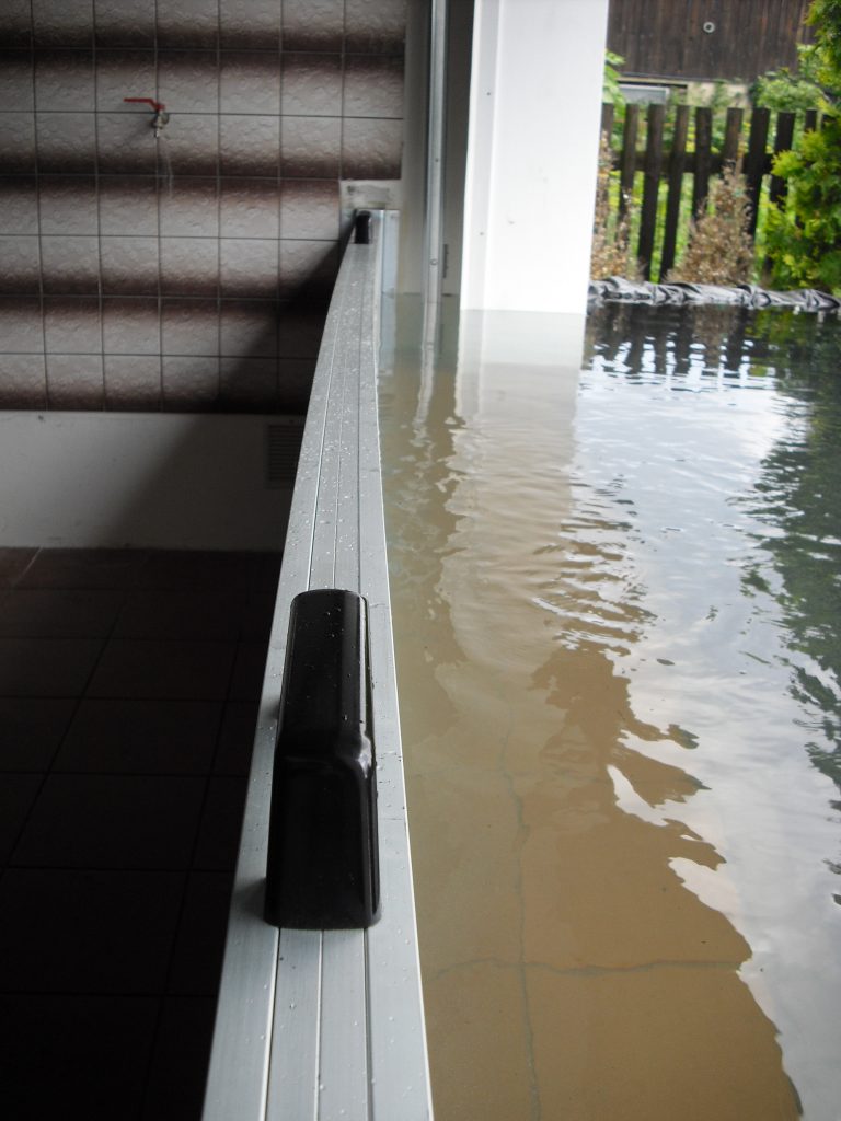 Système de protection contre les inondations Flo-Cov Z - Maison individuelle et site industriel - Protection portes et fenêtres_9