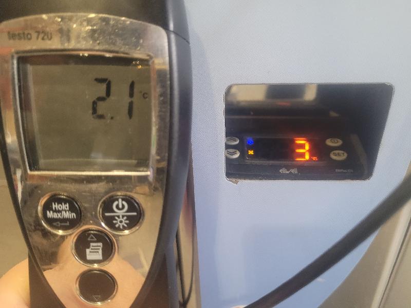 Meuble bas réfrigéré / réfrigérateur FRIGINOX TG1 225 litres_9