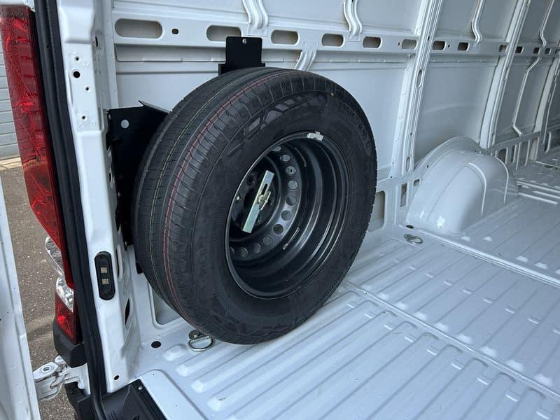 IVECO Daily 35S14 L4H2 Hi-Matic - Utilitaire neuf 2026, boîte automatique, 136 ch, volume 16 m³_9