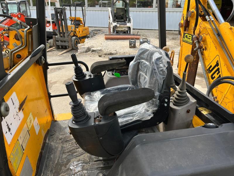 JCB mini tractopelle JCB 1cx (net de tva)_9