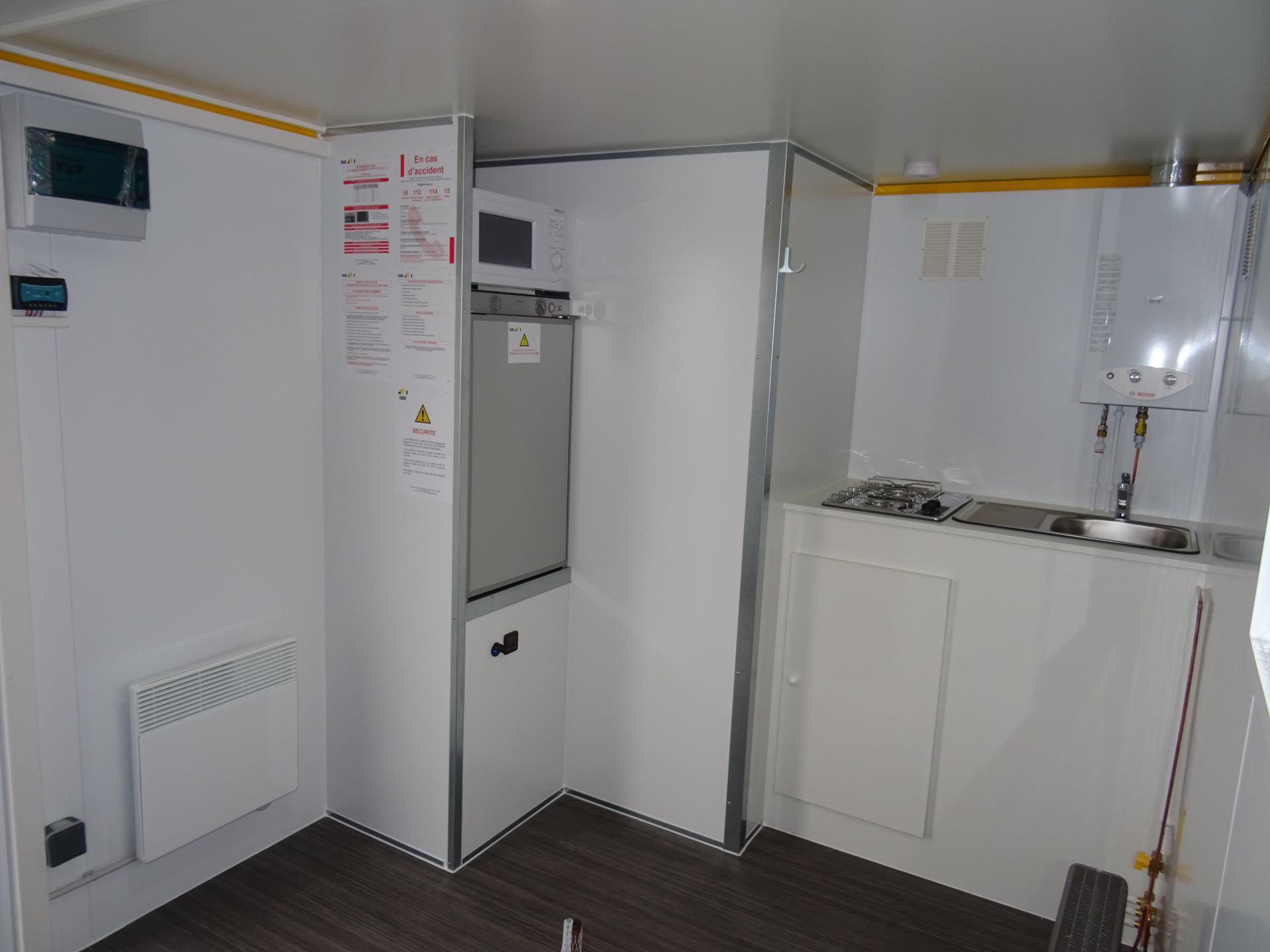 Base vie mobile - 1600/1800 kg - 5/6 personnes_9