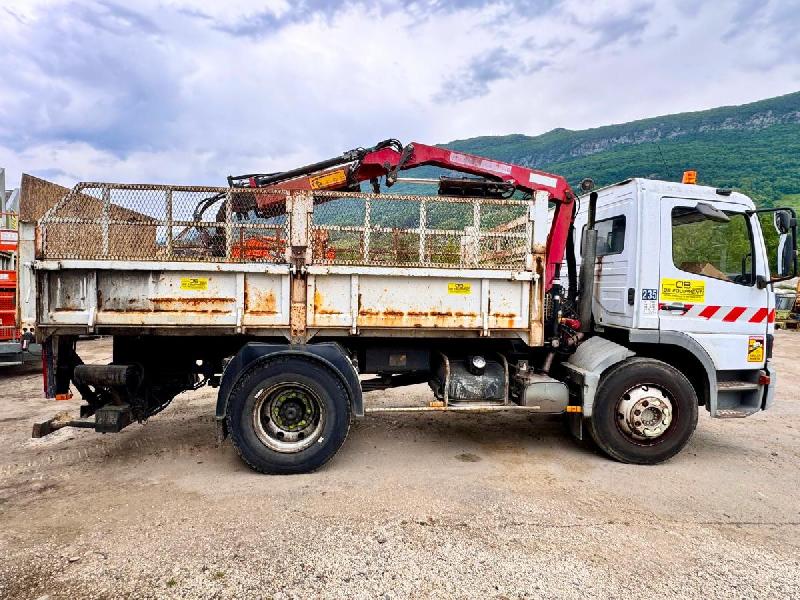 Mercedes ATEGO 1218 Camion benne grue grappin hayon_9