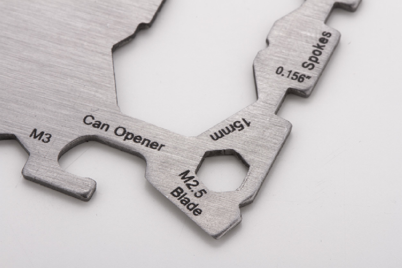 Outil multifonctions en acier inoxydable - Forme carte de crédit - 20 fonctions_9