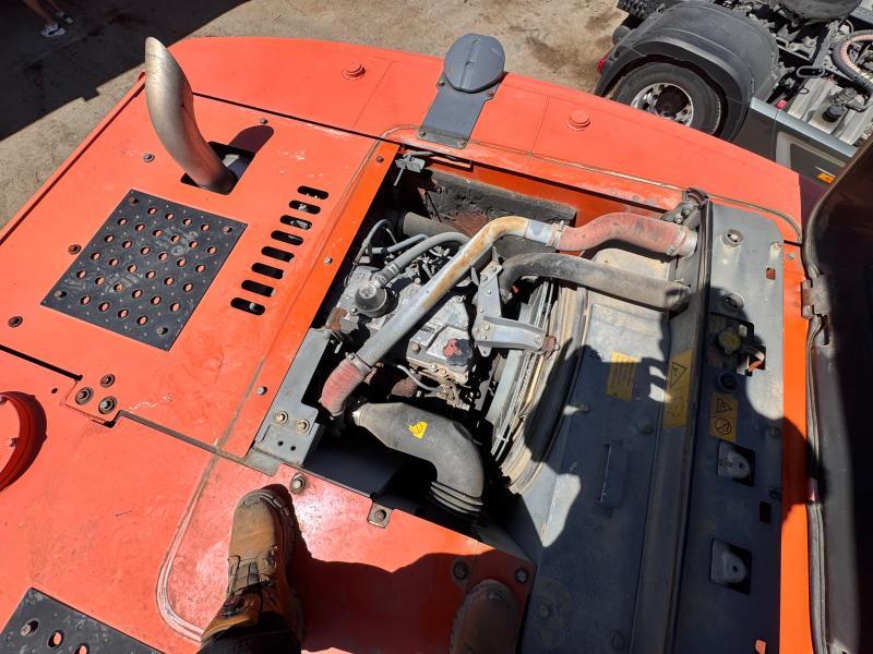 Hitachi ZX210-3 Pelle sur chenilles 22T_9