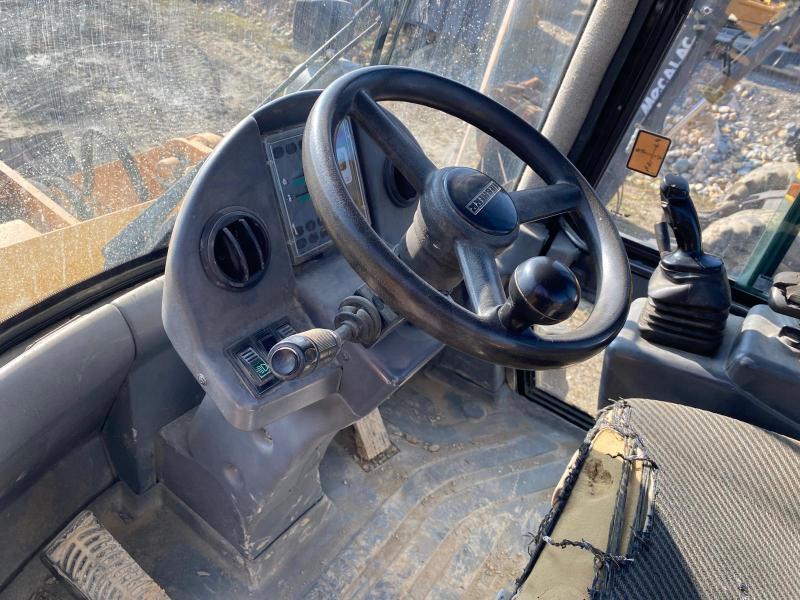 LIEBHERR chargeuse l524 10t_9