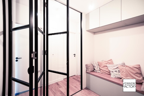 Verrière coulissante en acier sur mesure, idéale pour agrandir vos espaces_9