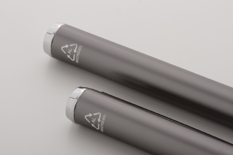 Parure stylos - aluminium recyclé - roller et stylo à bille - étui boîte cadeau noir - encre bleue_9