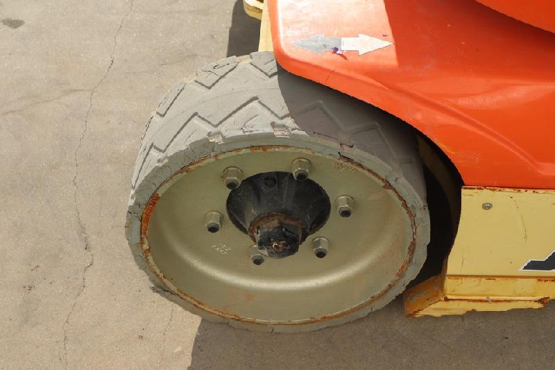 Nacelle verticale JLG toucan 12e+ occasion_9