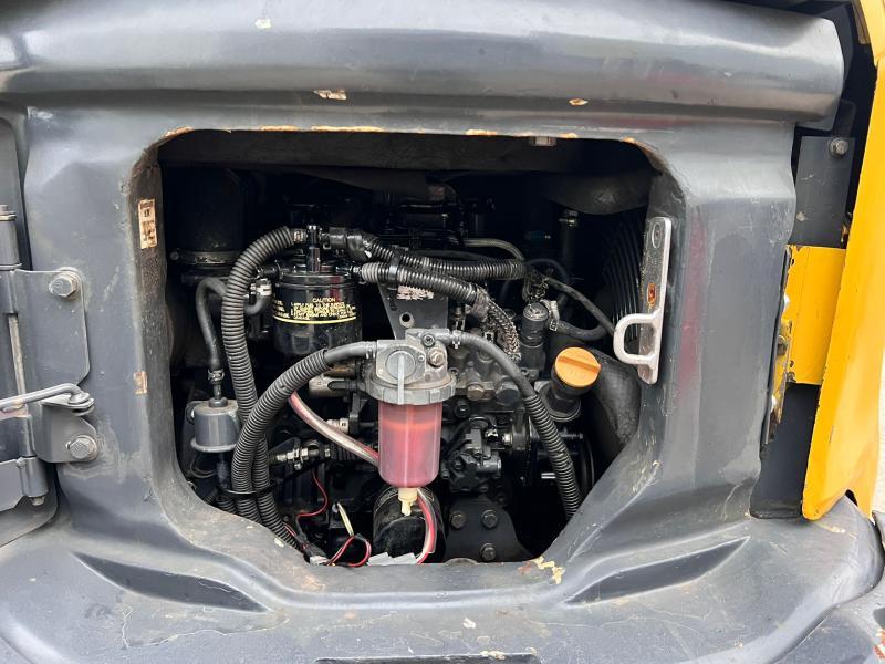 Komatsu PC35MR-3 Mini-pelle 3,5T_9