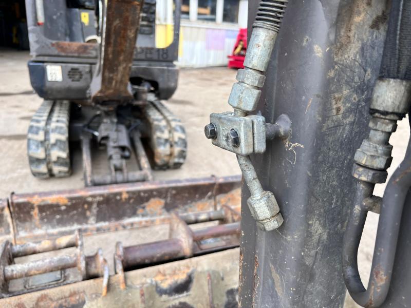 Volvo EC18C Mini pelle 1,8T_9