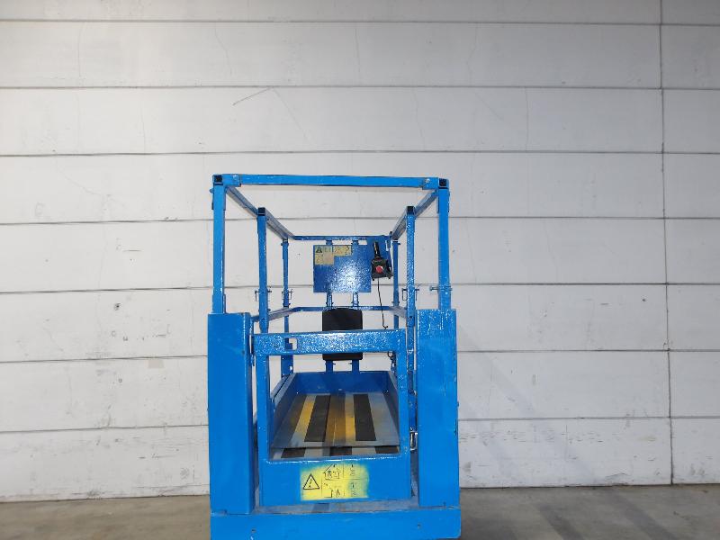 Nacelle ciseaux GENIE gs2032 occasion_9
