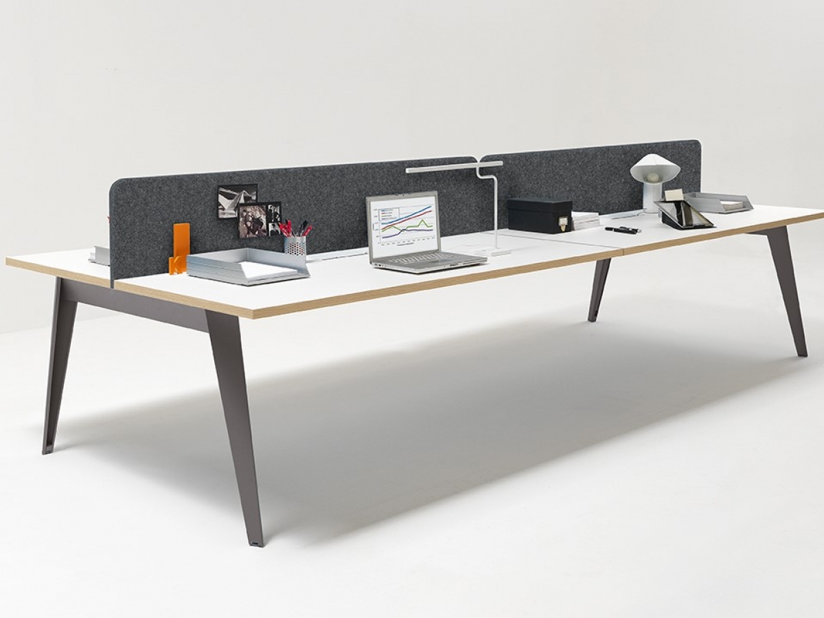 Bureau bench design et innovant pour espaces ouverts - PIGRECO avec finitions personnalisables et modularité_9