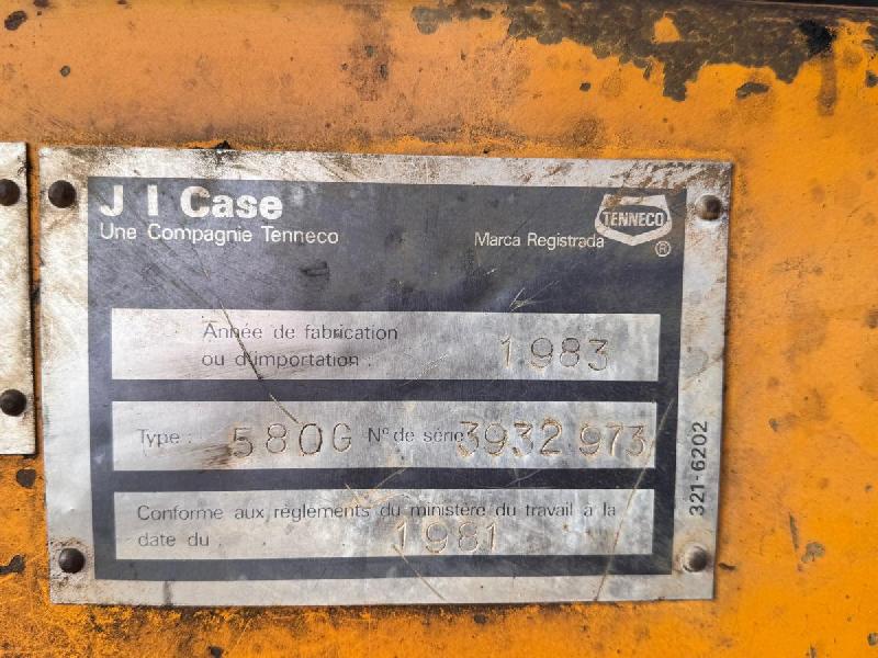 Case 580 G 4x4 Tractopelle_9