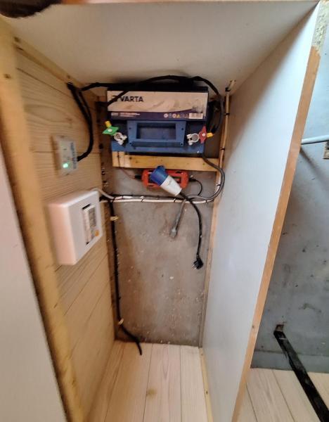 REMORQUE base vie cabane de chantier_9