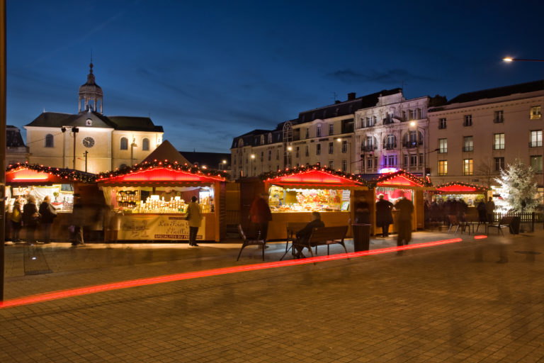 Chalet pliable en bois de 6 mètres de façade  adaptable selon vos besoins_9