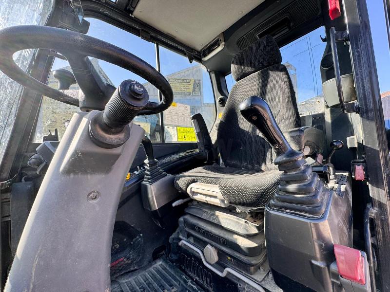 Bobcat E57W Pelle à pneus 6T_9