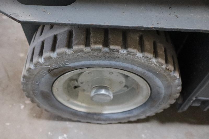 Nacelle verticale BRAVIISOL lui mini hd - new batteries occasion_9