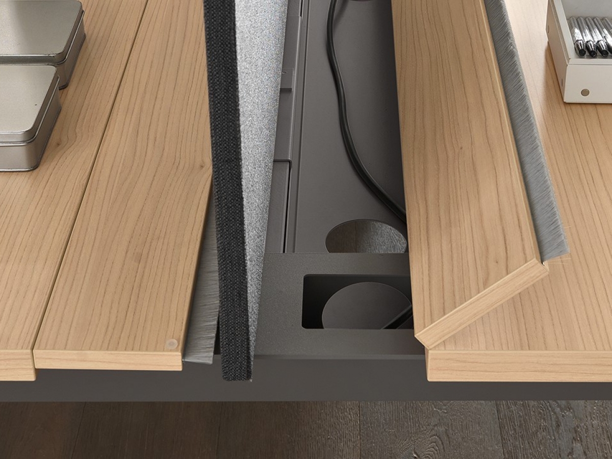 Bureau open space esthétique et facile à monter -PIGRECO LOOP_9