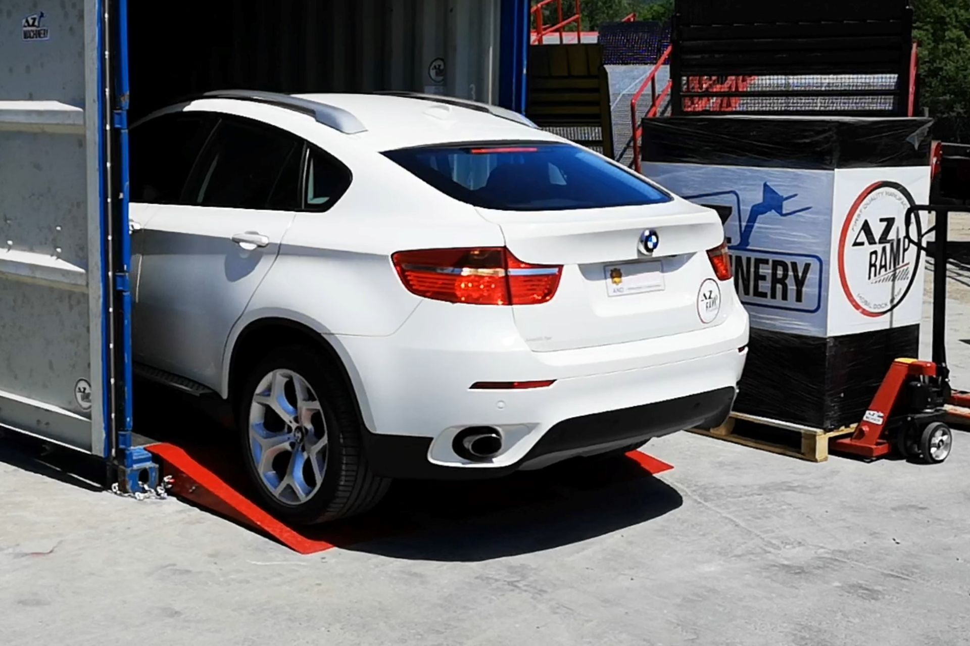 Rampe d'accès pour conteneur au sol - 100% galvanisée à chaud - Capacité 6T - AZ Ramp HCRN-06 GAV_9