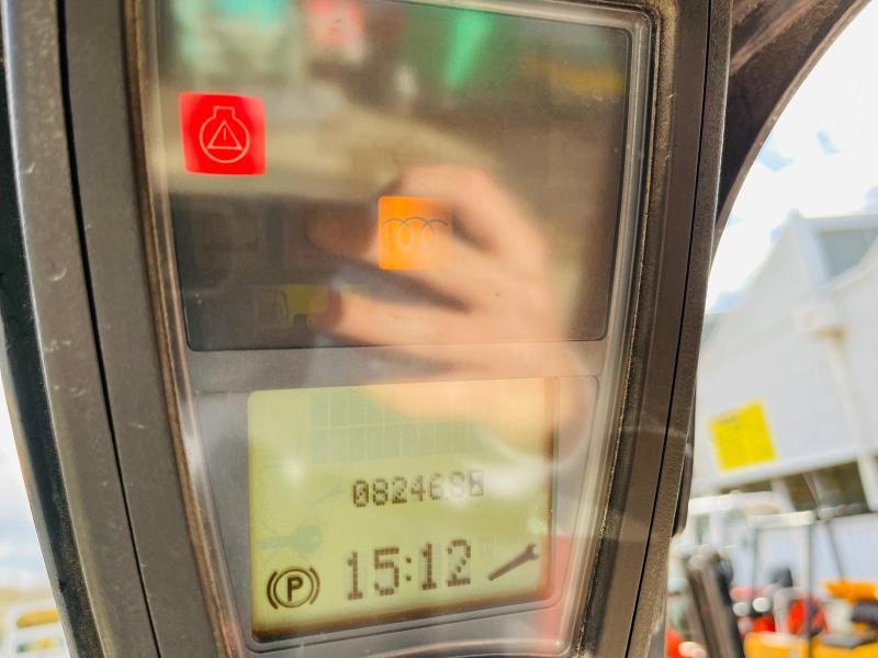 FENWICK Chariot élévateur H14_9