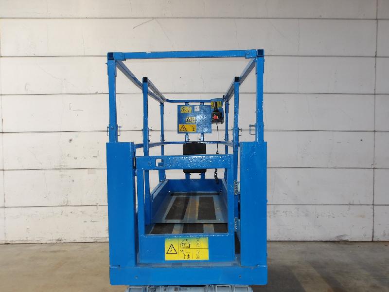 Nacelle ciseaux GENIE gs2032 occasion_9