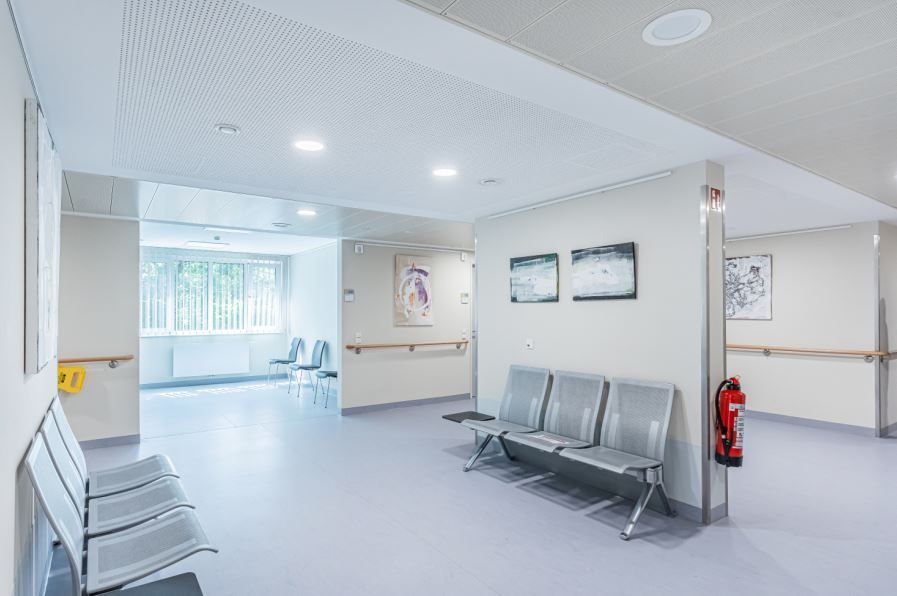 Maison de santé, centre médical et réadaptation - Bâtiments modulaires PROCONTAIN conformes RE2020_9