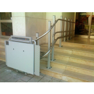 Plateforme monte escalier  courbe entièrement automatisée pour les escaliers tournants avec ou sans changement de pente_9