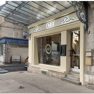 Enseigne lumineuse personnalisée pour une visibilité de jour comme de nuit - OUEST ENSEIGNES_9